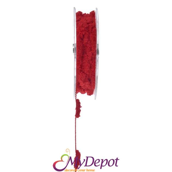 Панделка в червен цвят с памучни топчета. Размер: 7 мм Х 30 метра