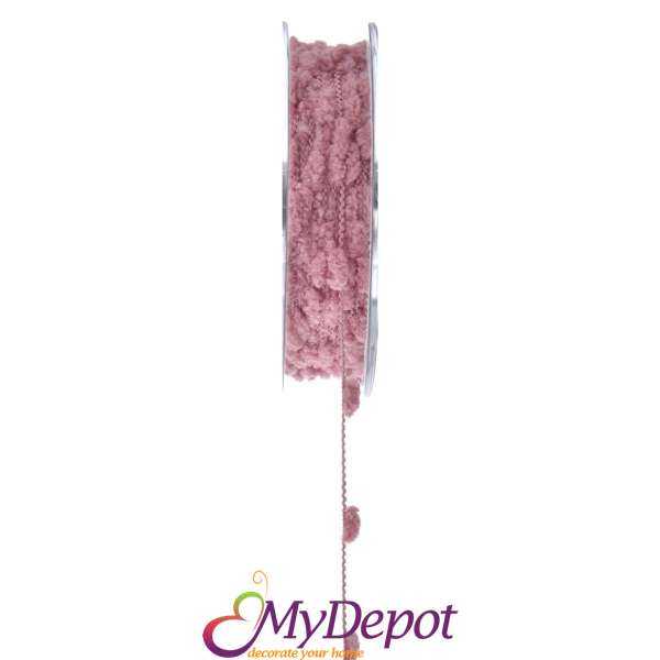 Панделка в розов цвят с памучни топчета. Размер: 4 мм Х 50 метра