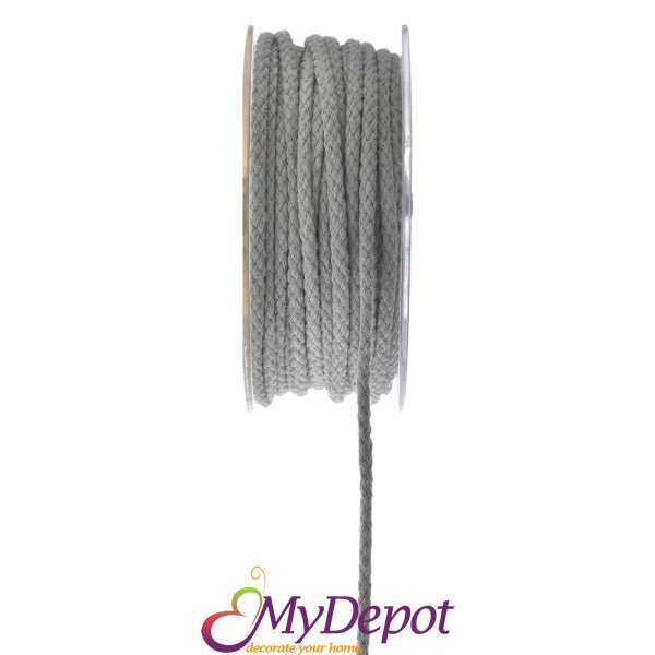 Панделка плетка от памук в сив цвят. Размер: 5 мм Х 18 метра