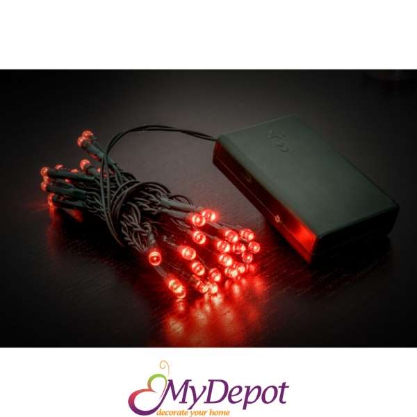 Коледни лампички с батерии, 40 LED, зелен кабел, червени, 2М