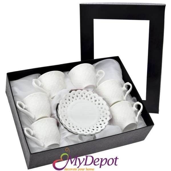 Комплект чашки за кафе в луксозна кутия, бели