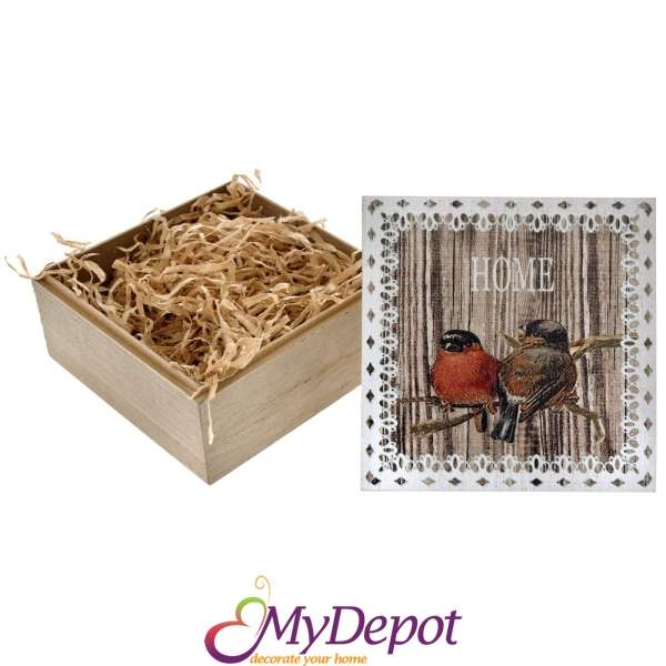 Дървена кутия с птички