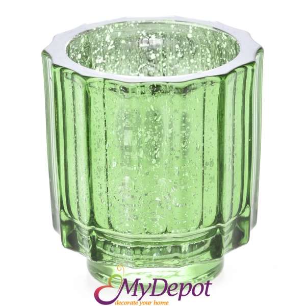 Стъклен свещник зелен, 8х8,5 см