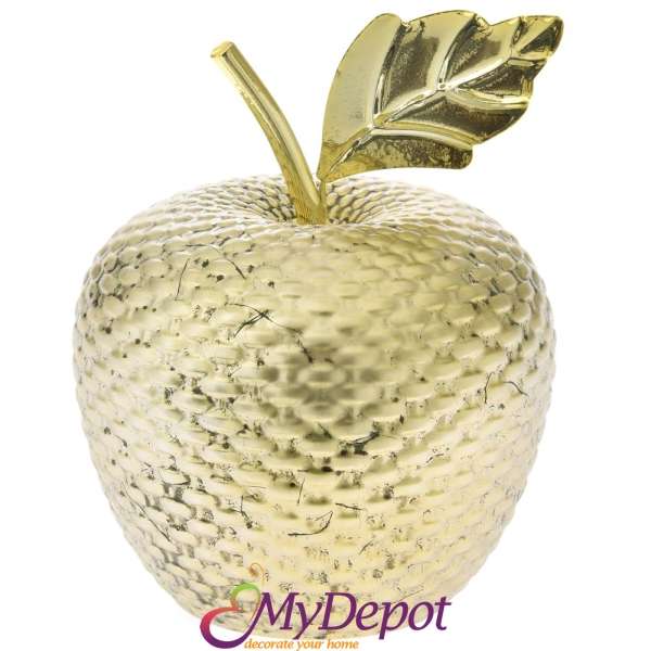 Керамична ябълка в матово златен цвят. Допълнена със златно метално листо, Ф 14х17 см