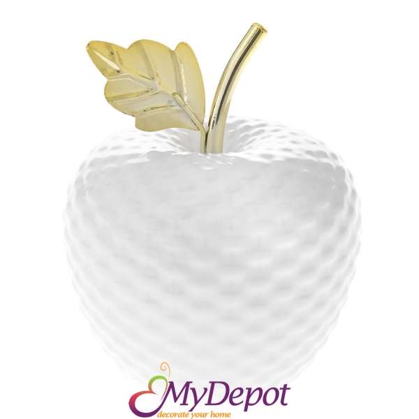 Керамична ябълка в бял цвят. Допълнена със златно метално листо, Ф 10х12 см