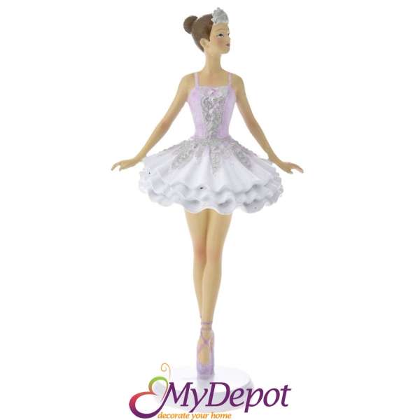 Полирезинова балерина с лилава рокля, 10х8х22 см
