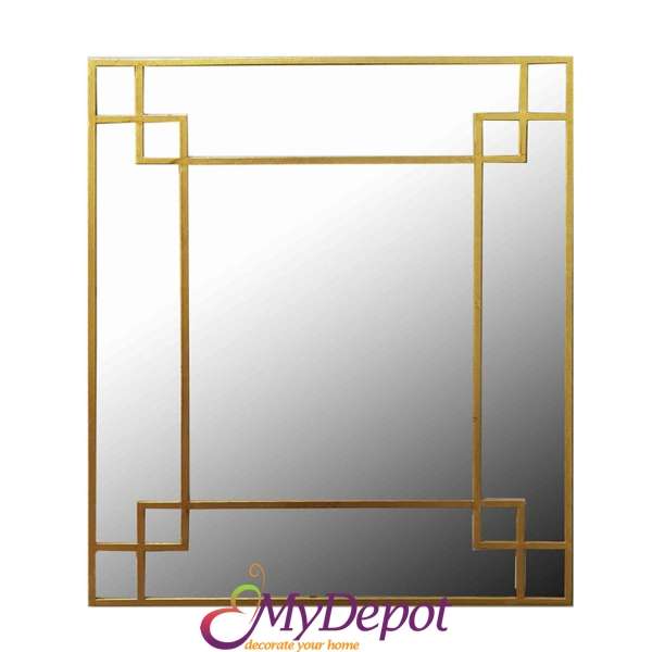 Огледало с метална златна рамка. Размер: 80х95 см