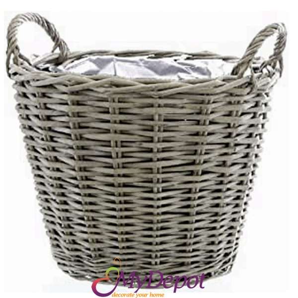 Плетена кошница с найлоново покритие от вътрешната страна. Размер : Ф 50х35 см