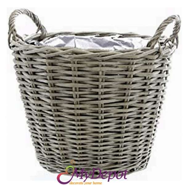 Плетена кошница с найлоново покритие от вътрешната страна. Размер : Ф 36х27 см