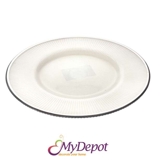 Стъклена чиния в перлено бежово със сребърен кант, Ф 27 см