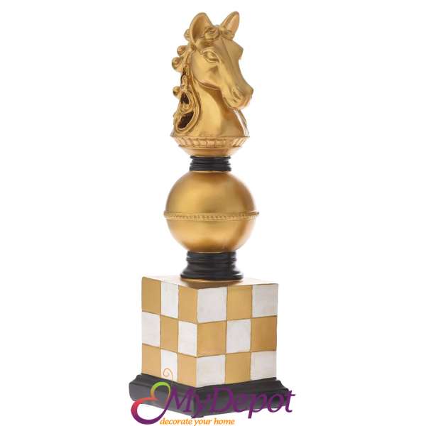 Златна поли шах фигура - Кон. 12х12х39 см