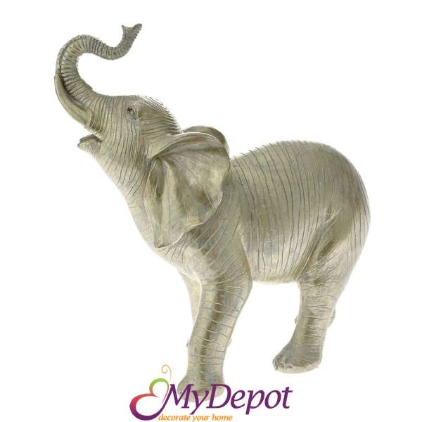Поли фигурка със сребърен ефект- слон с вдигнат хобот, 23,5х11,5х25см