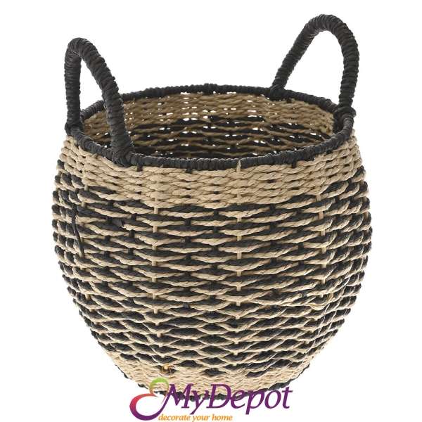 Плетена кошница с дръжки от натур и черно въже, Ф 25х30 см