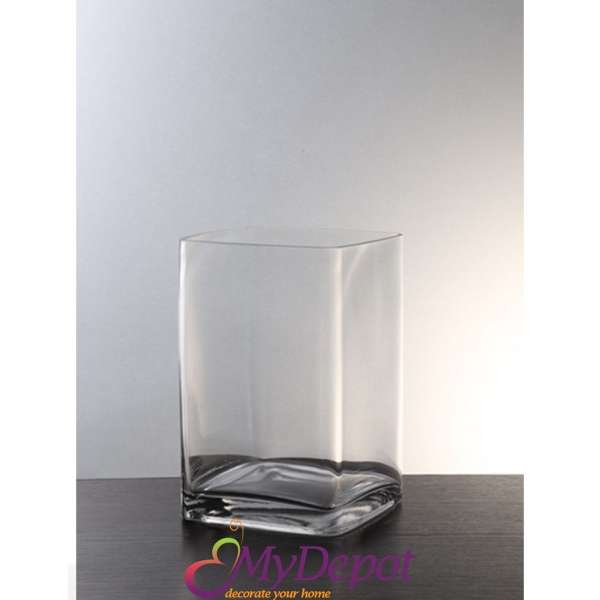 Стъклена ваза куб от изчистено стъкло, 15х15х22 см